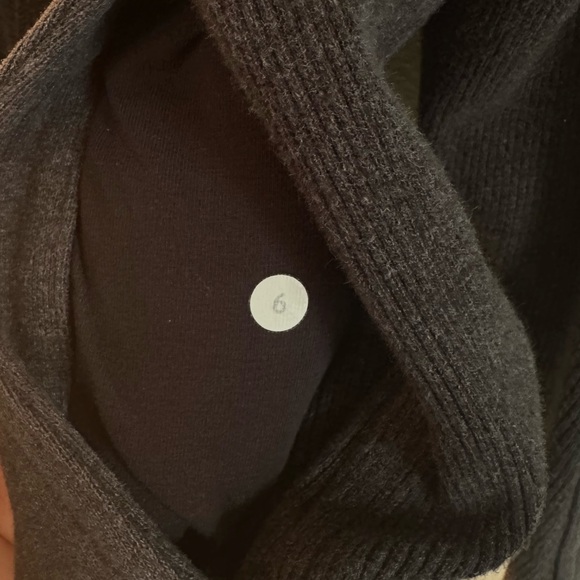 Lululemon Dark Grey Zip Up Gold Zipper - Picture 5 of 5